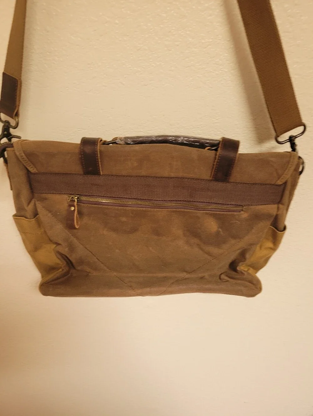 New Newhey Brown Canvas Messanger Bag